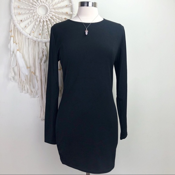 pretty little thing black dress long sleeve